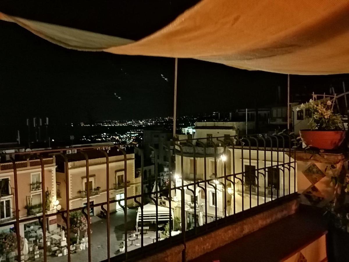 Aly Art Apartment Taormina Duomo, Gulf&Etna view Exterior foto